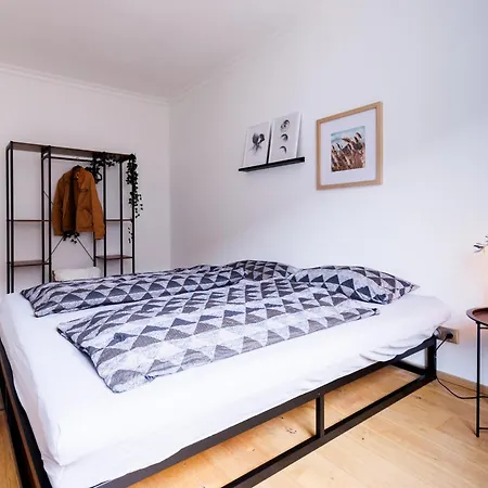 Living Lu - Cosy Three - Naehe Mannheim - Basf - Netflix - 3