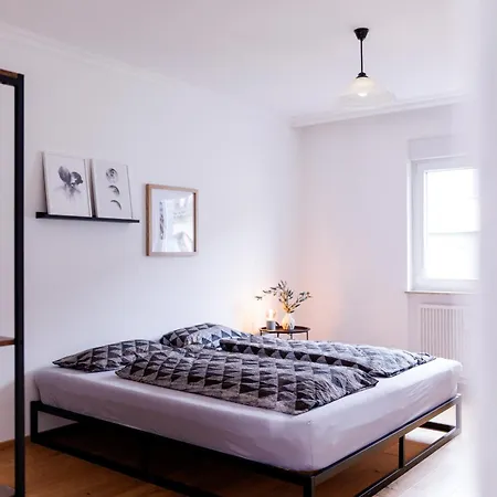 Living Lu - Cosy Three - Naehe Mannheim - Basf - Netflix - 3 *